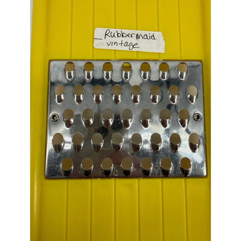 Rubbermaid Vintage Cheese Grater Shredder Yellow 3085 Retro‎ Kitchen Tool